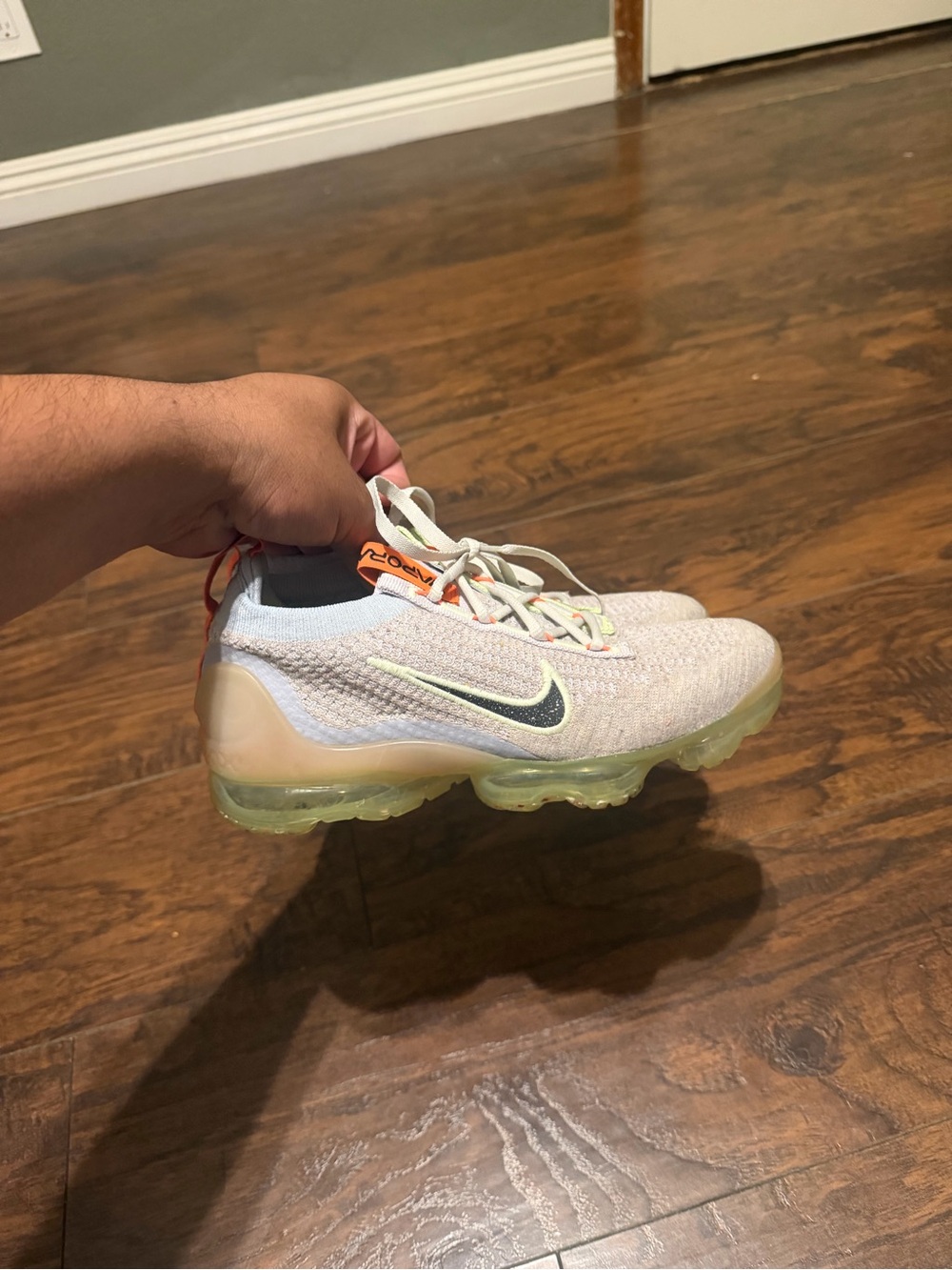 Nike women’s air flynit vapormax 2021 size 7.5